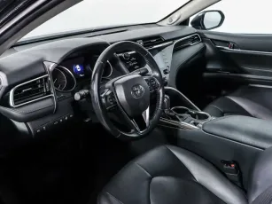 Toyota  11