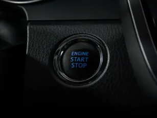 Toyota  16