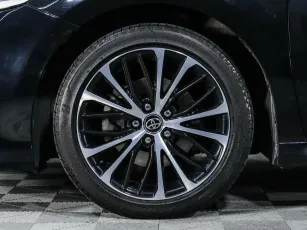 Toyota  7