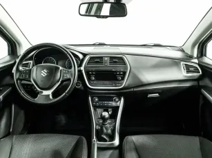 Suzuki  6