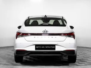 Hyundai  6