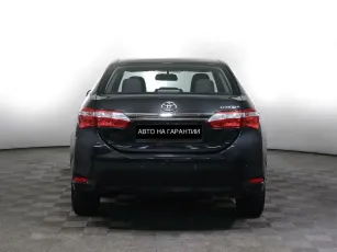 Toyota  5
