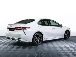 Toyota  5