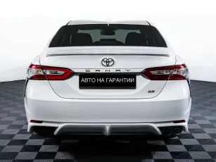 Toyota  6