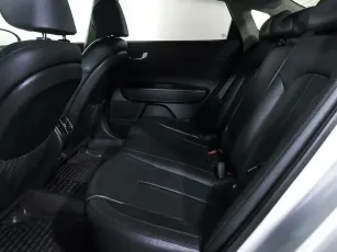 Kia  16
