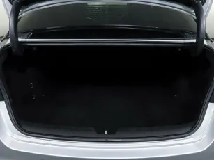 Kia  17