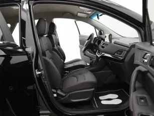 JAC  6