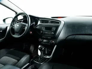 Kia  9