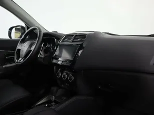 Mitsubishi  6