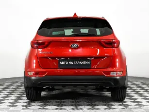 Kia  6