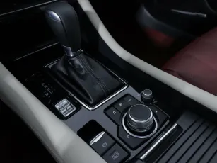 Mazda  15