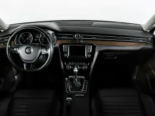 Volkswagen  11