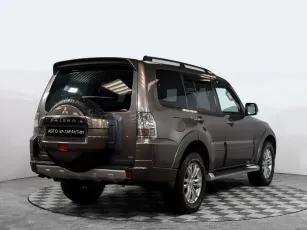 Mitsubishi  4