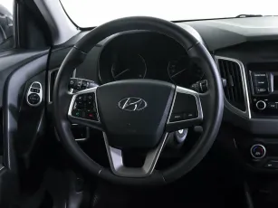 Hyundai  10