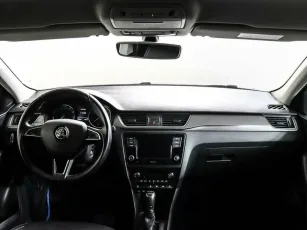 Skoda  9