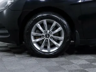 Hyundai  8