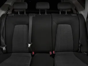 Kia  16