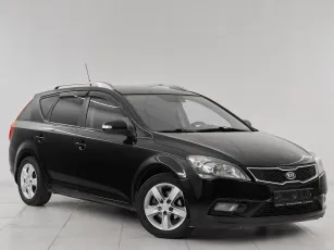 Kia  3