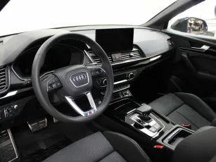Audi  13