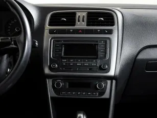 Volkswagen  10