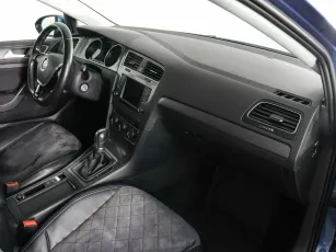 Volkswagen  5