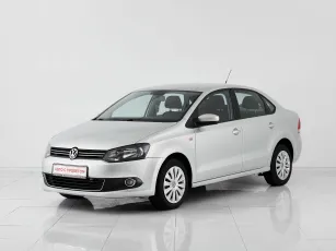 Volkswagen Polo,  V