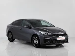 Kia  3