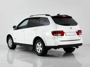 SsangYong  4