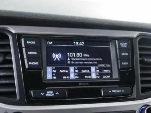Hyundai  15