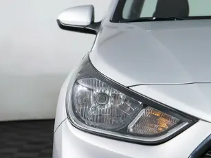 Hyundai  7