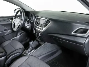 Hyundai  9