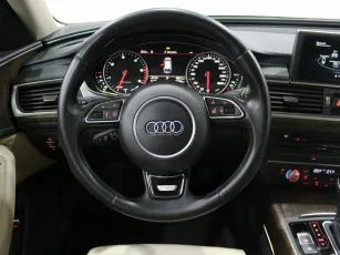 Audi  8