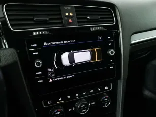 Volkswagen  12