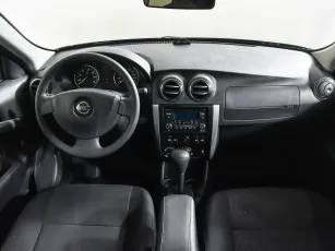 Nissan  7