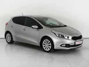 Kia Ceed,  II