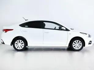 Hyundai  4