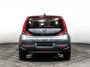 Kia  4
