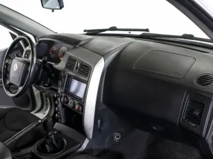 SsangYong  5
