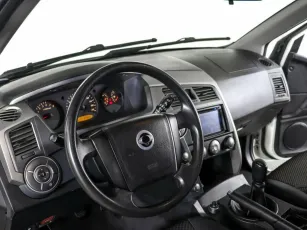 SsangYong  7