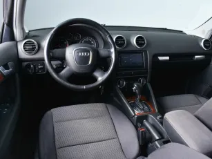Audi  6