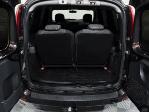 Lada (ВАЗ)  16