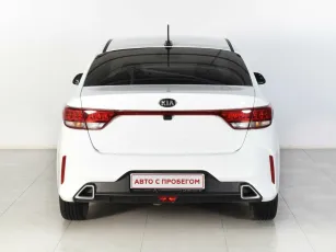 Kia  5