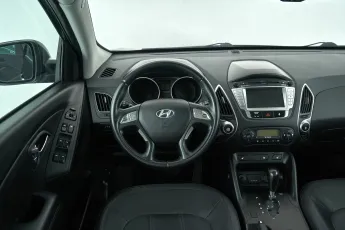 Hyundai  10