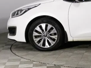 Kia  5