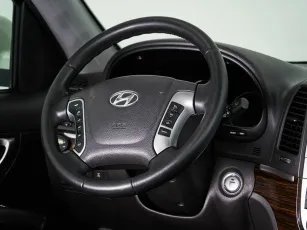 Hyundai  11