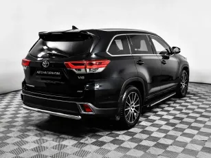Toyota  3