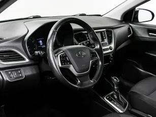 Hyundai  9
