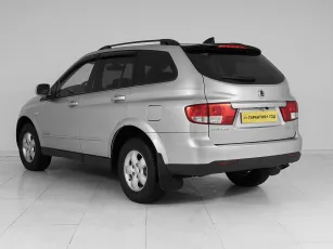 SsangYong  4