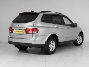 SsangYong  6