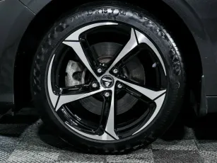 Kia  11
